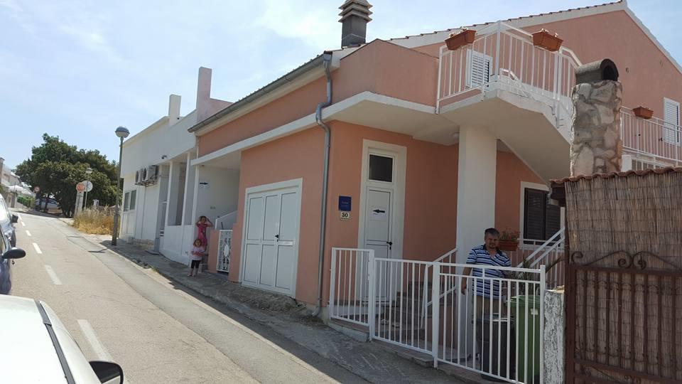 חוואר Apartments Alissa מראה חיצוני תמונה