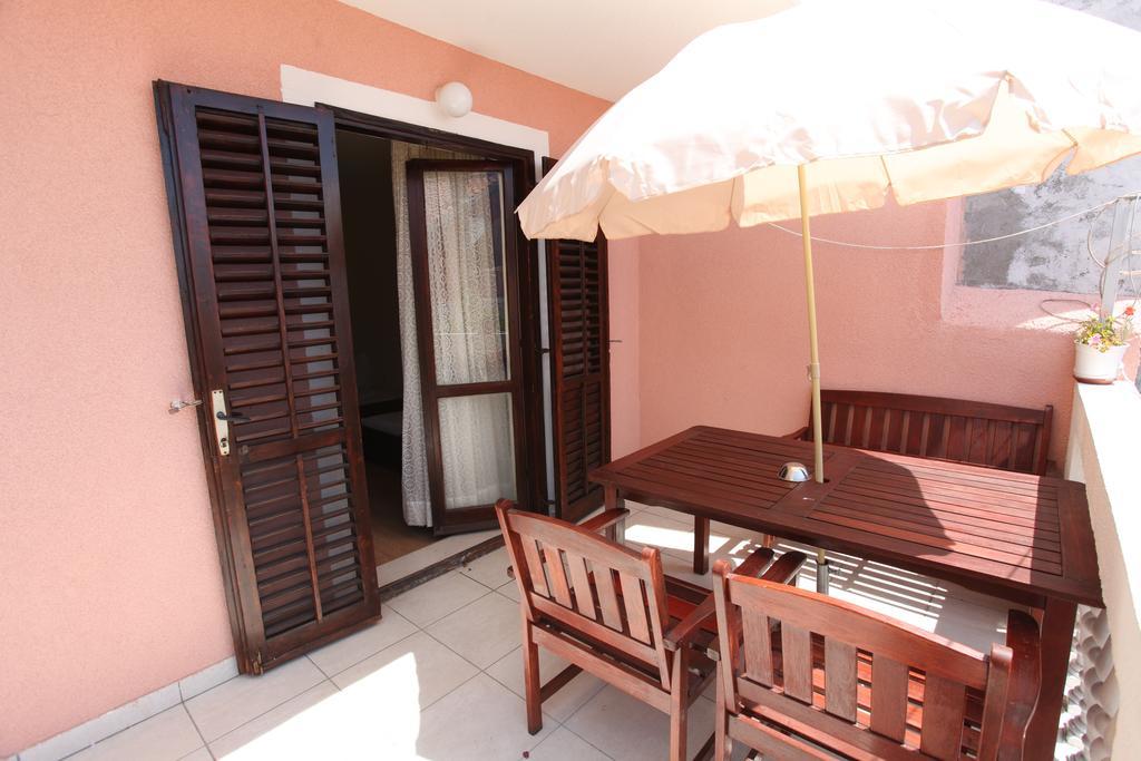 חוואר Apartments Alissa מראה חיצוני תמונה